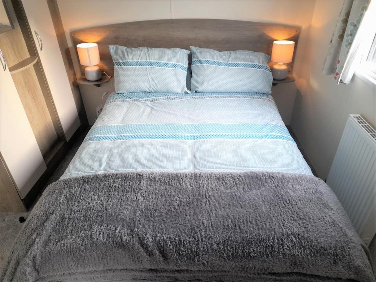3 Bedroom Modern Caravan Sleeps Up To 8 ميلوم المظهر الخارجي الصورة